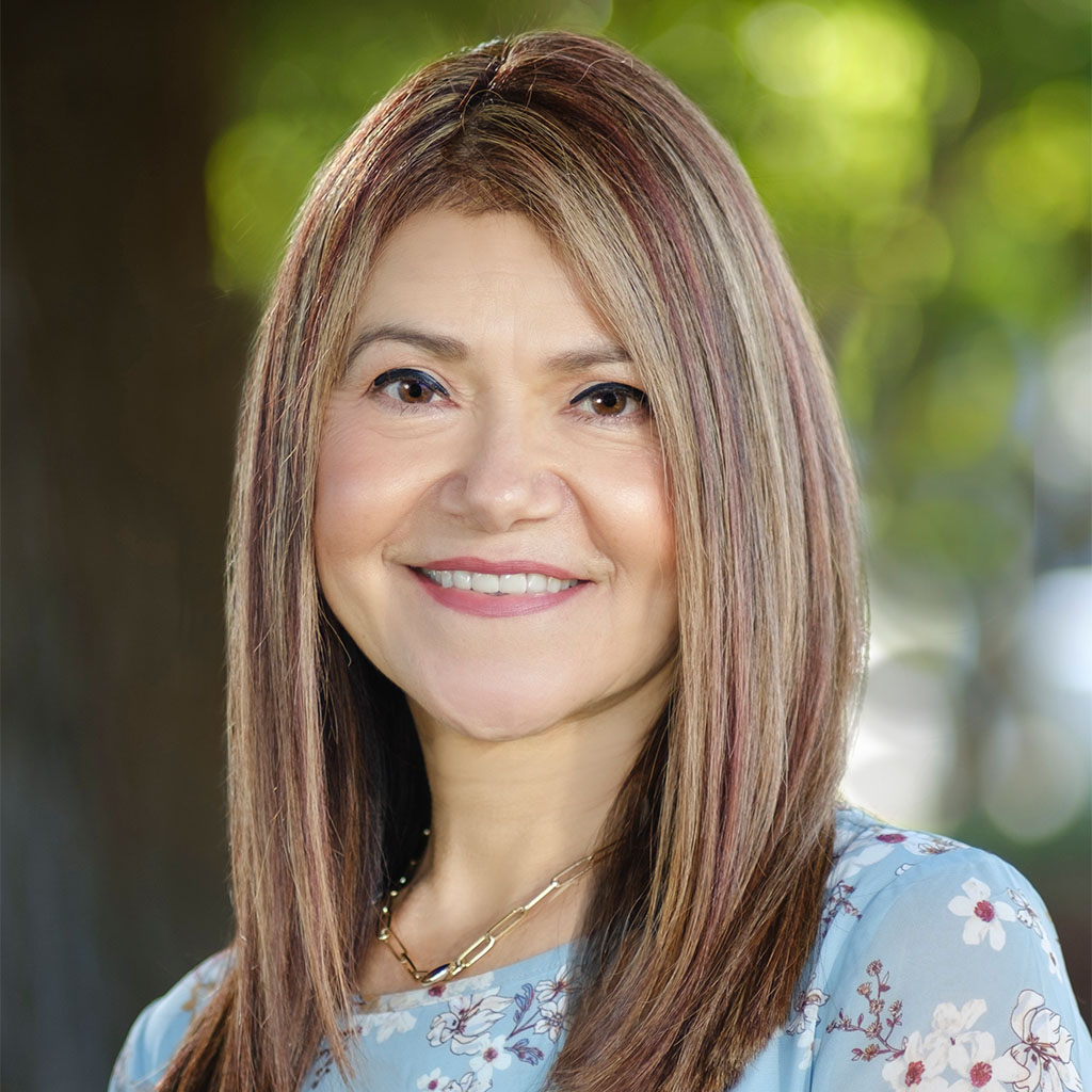 Suzette Chacon
